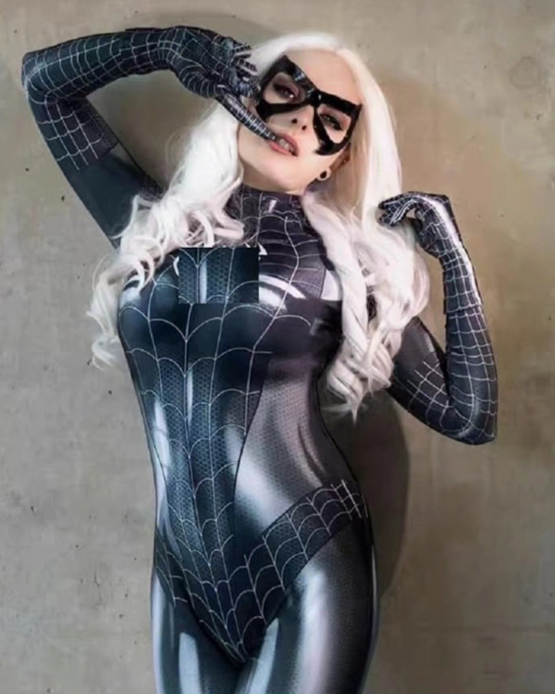 Personaje de Gata Negra